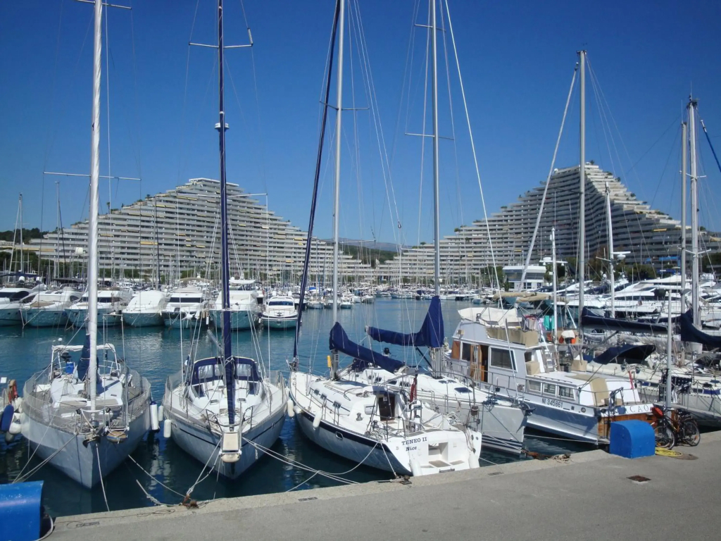 Mercure Villeneuve Loubet Plage - фото 20