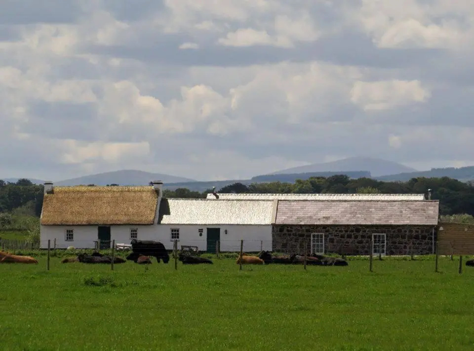3 Bedrooms Cottage