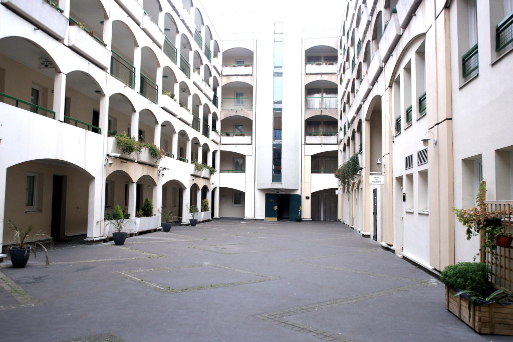 Euro Hotel Sovereign Paris Saint-Denis