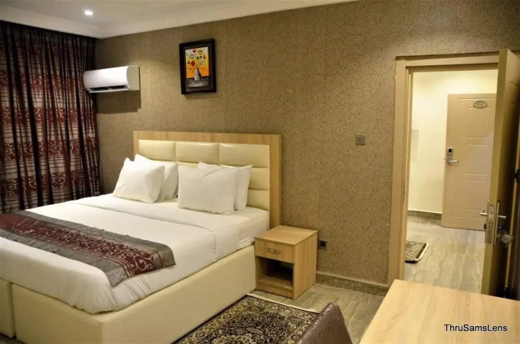Ambassador Suite