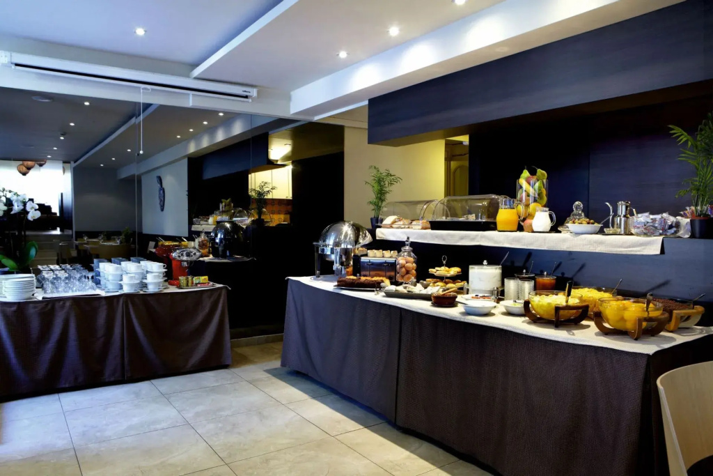 Mouikis Hotel Kefalonia 3 * Mouikis Hotel Kefalonia 3 *