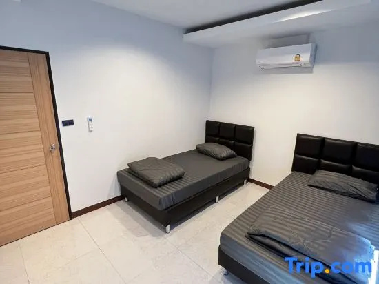 Standard Double room (twin beds)