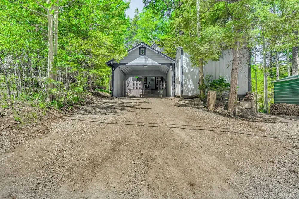 Quaint Cloudcroft Cabin w/ Stunning Forest Views! - фото 23