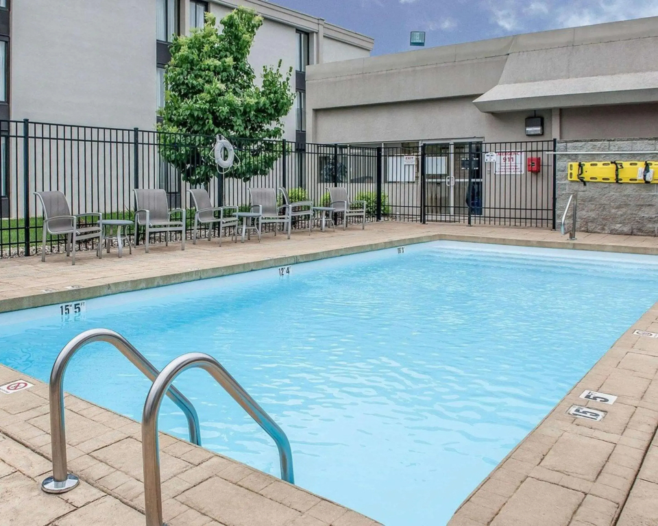 Comfort Inn Bloomington near University - фото 13