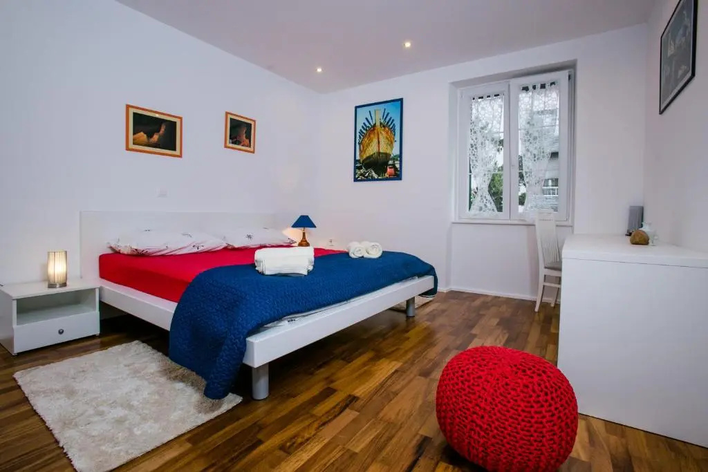 Guesthouse Old Mulberry - Chambres