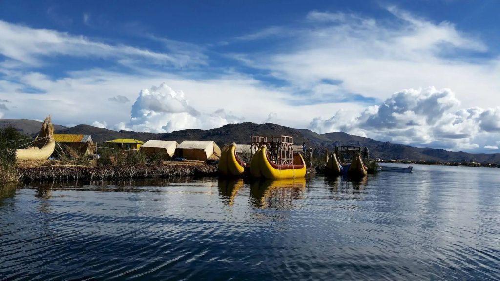Islas Uros Lodge