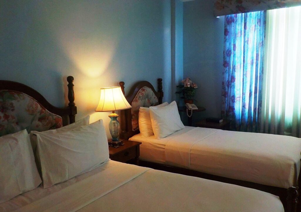 Hotel Veronica by null