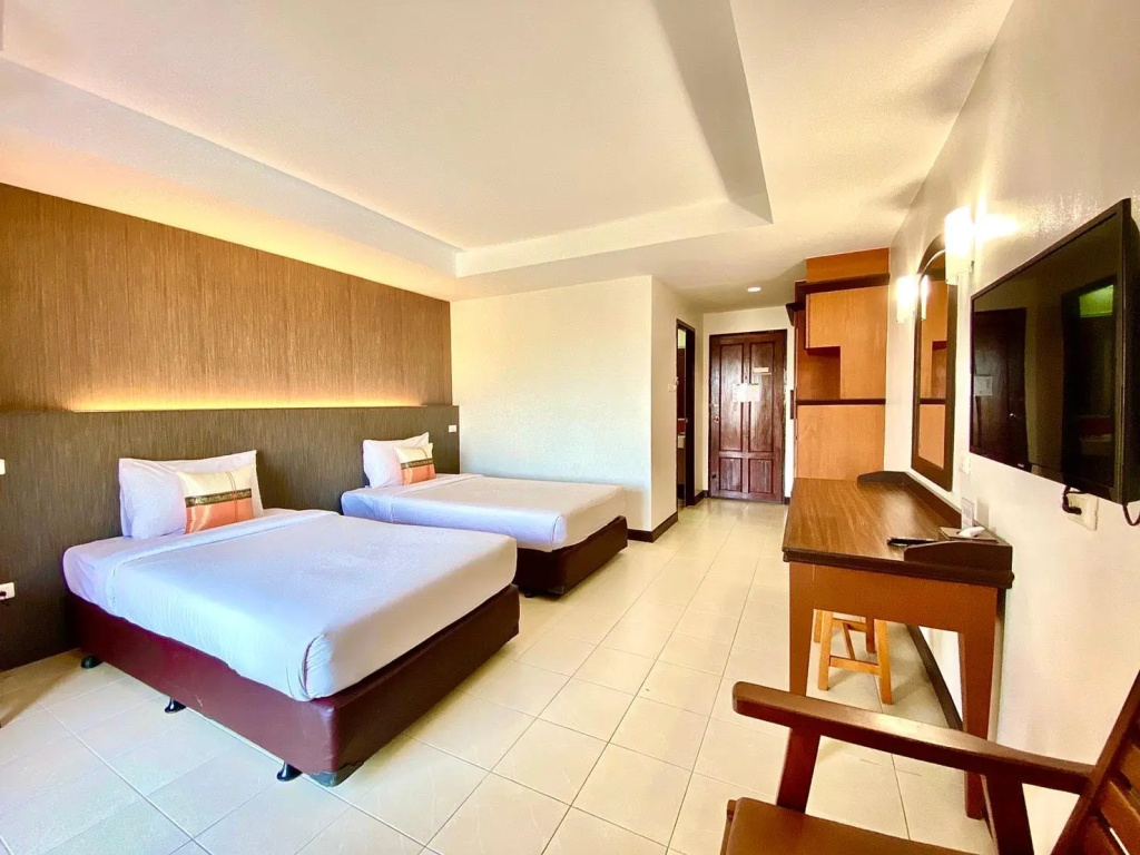 Deluxe Double room (twin beds)