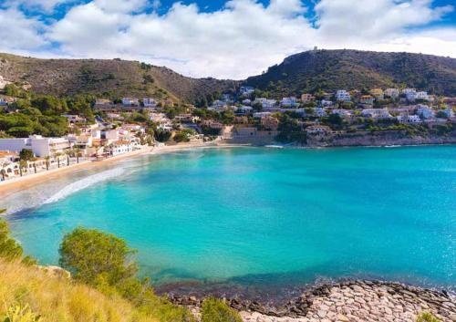 Beach & Waterfront