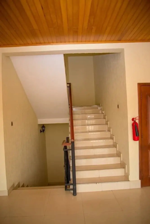 Nicole courts — фото 6