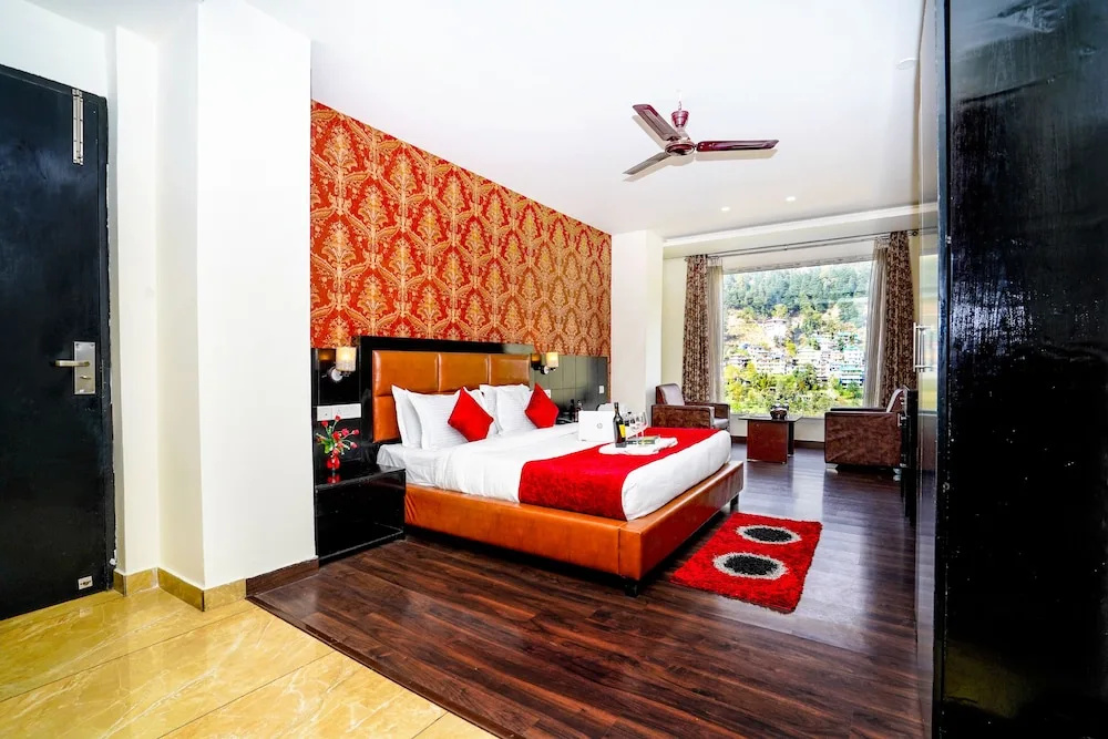 Hotel photo 12