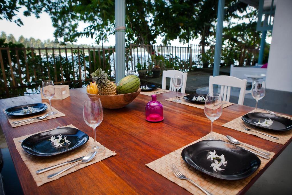 Talalla Bay Beach House