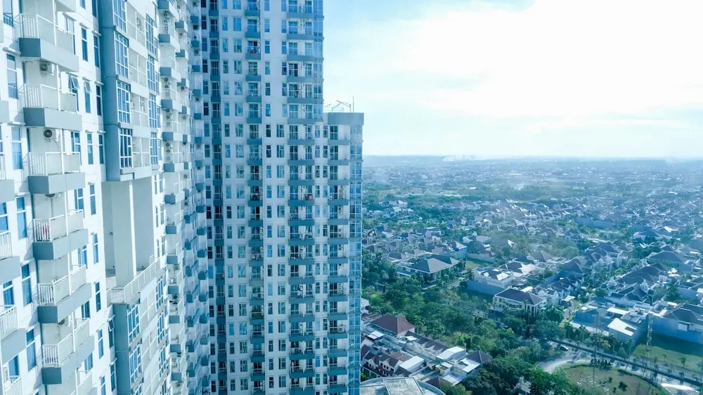 Spacey And Homey 2Br At Supermall Mansion Apartment