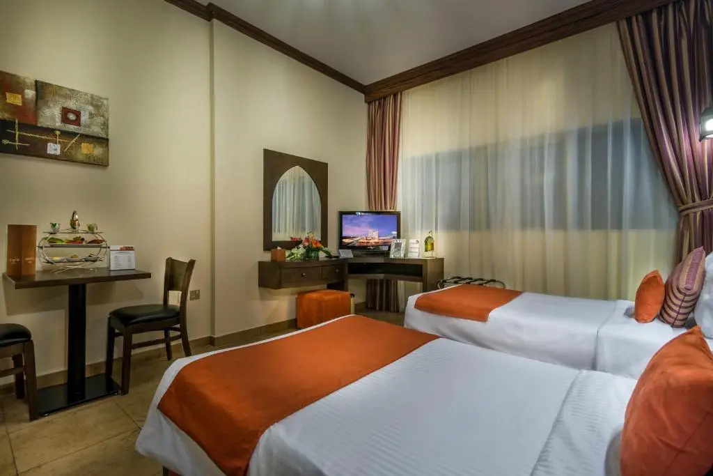 Classic Double Studio (twin beds)