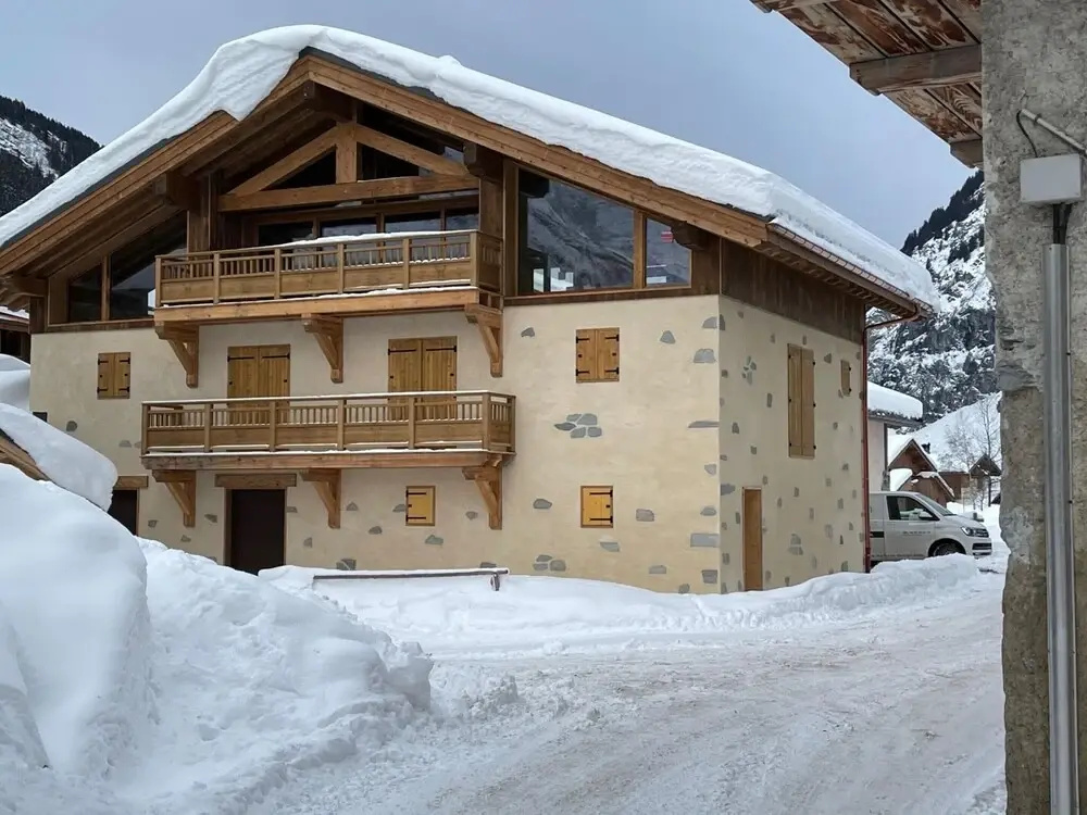 Vanoise Chalet in Prime Location
