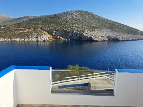 Beach & Waterfront