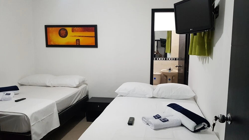 Четырёхместный номер Standard в Laureles Home
