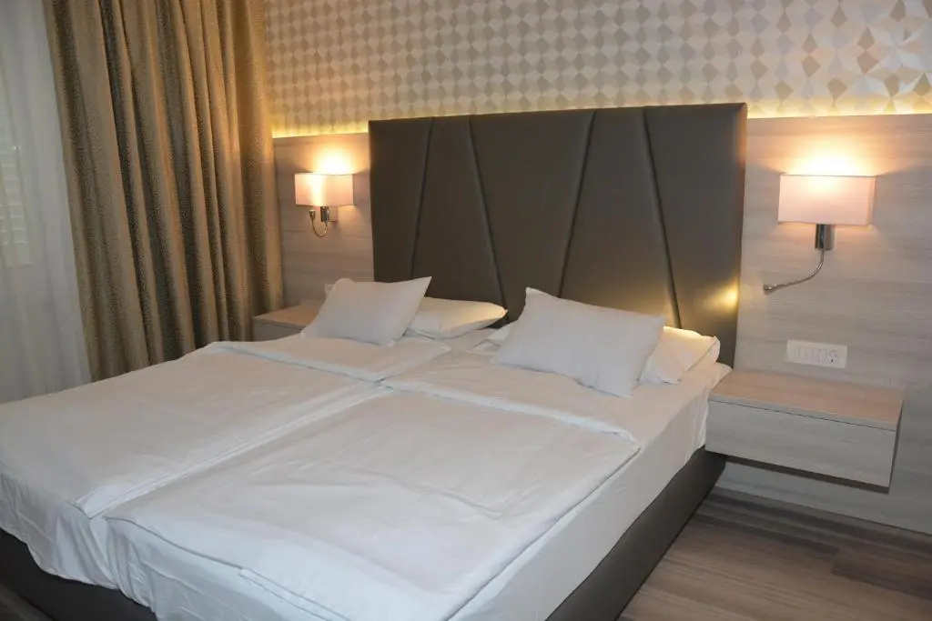 Hotel Fiesa - Chambres