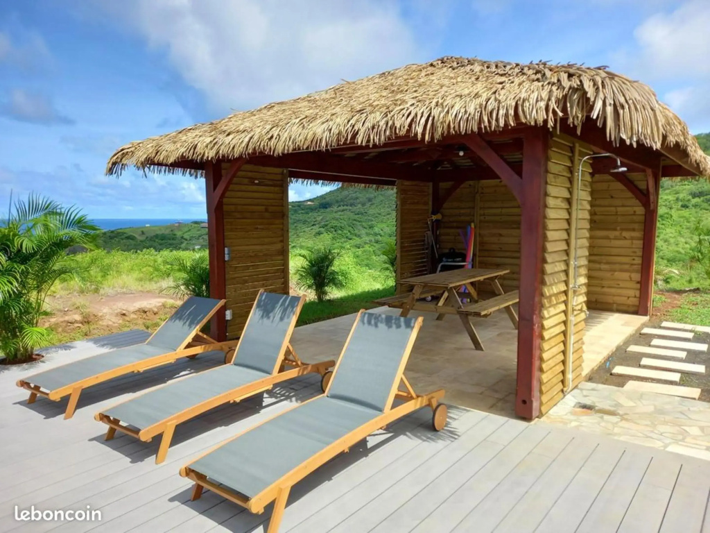Villa de 4 chambres avec vue sur la mer piscine privee et jacuzzi a Le Marin a 3 km de la plage