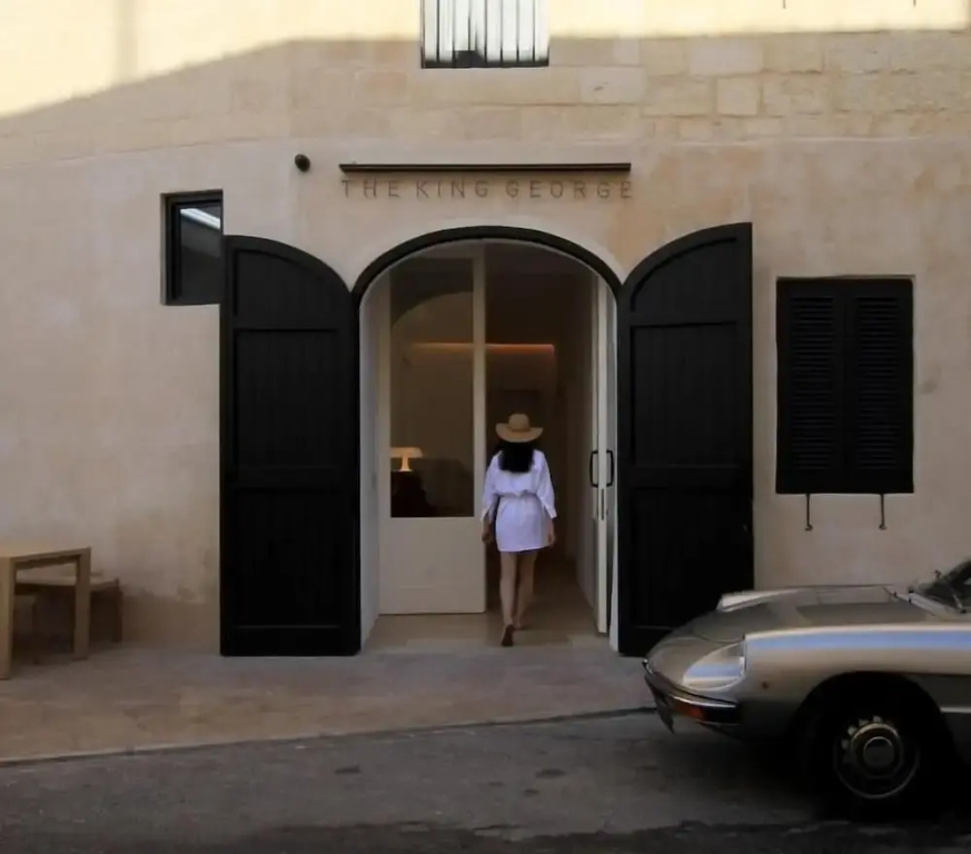The King George Village Boutique Living