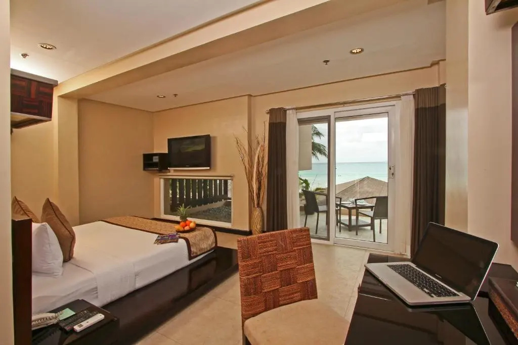 Standard Double room with sea view (full double bed)