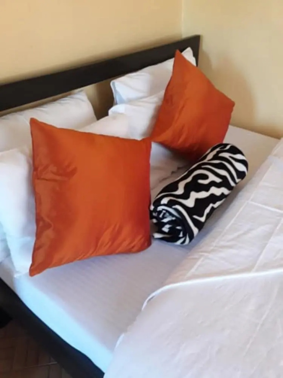 Standard Double room with garden view (full double bed)