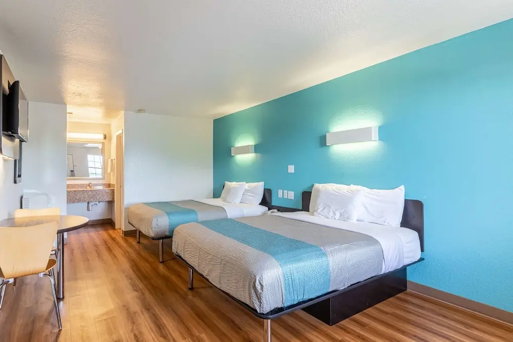 Deluxe Quadruple room