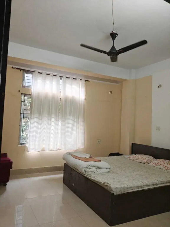 Shimray Minimalist Hostel