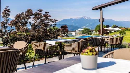 Balcony & Terrace
