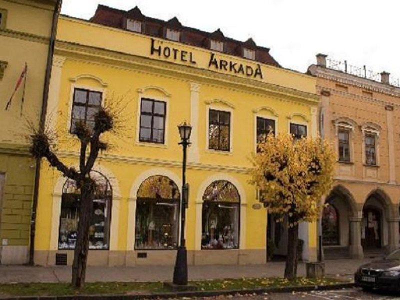 Hotel Arkada a reštaurácia image