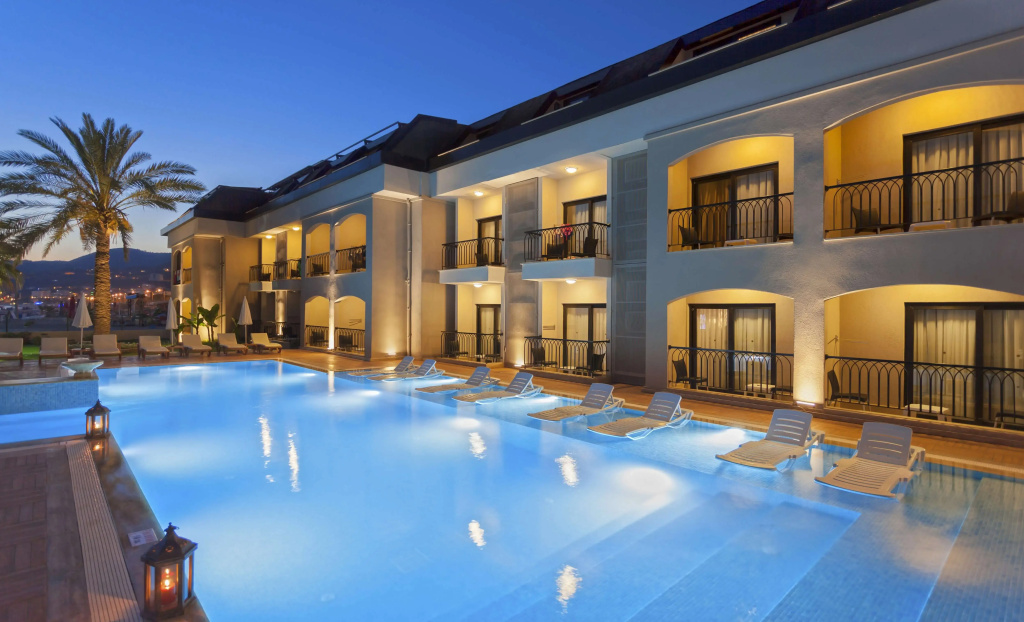 Alaaddin Beach Hotel - Adults Only