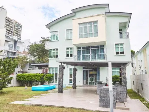 Shamrock Villas Corner OR Seaview