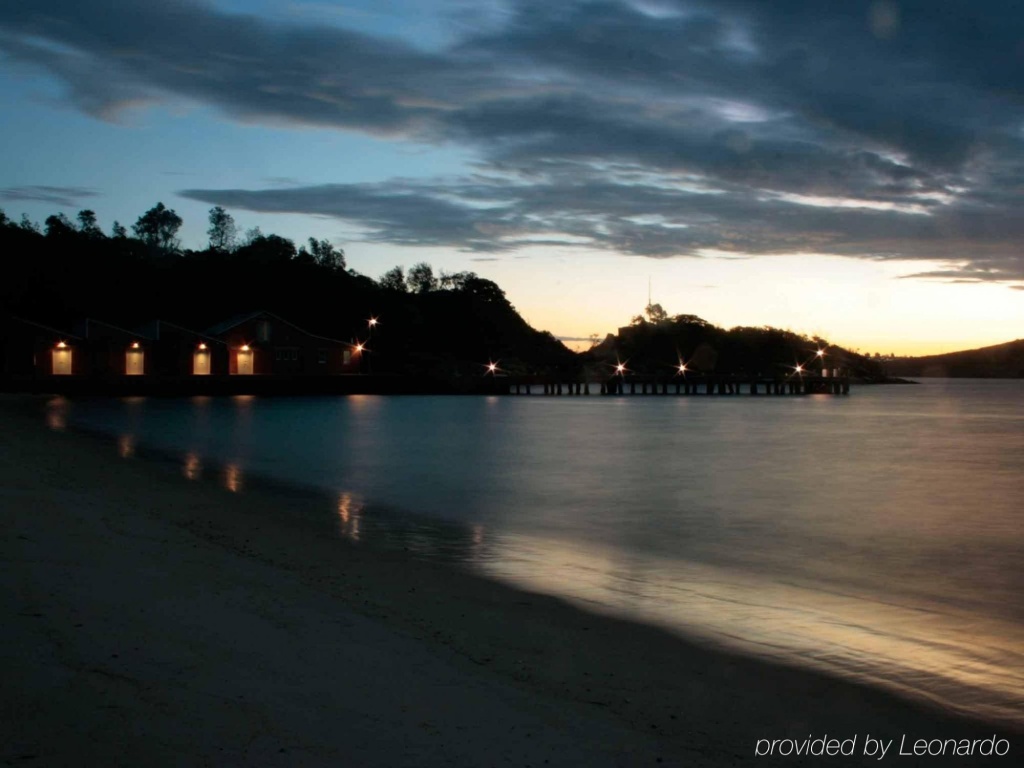 Beach & Waterfront