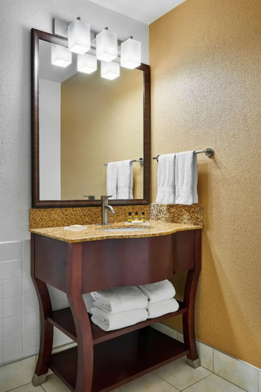 Best Western Plus Milwaukee Airport Hotel & Conference Ctr - Chambres