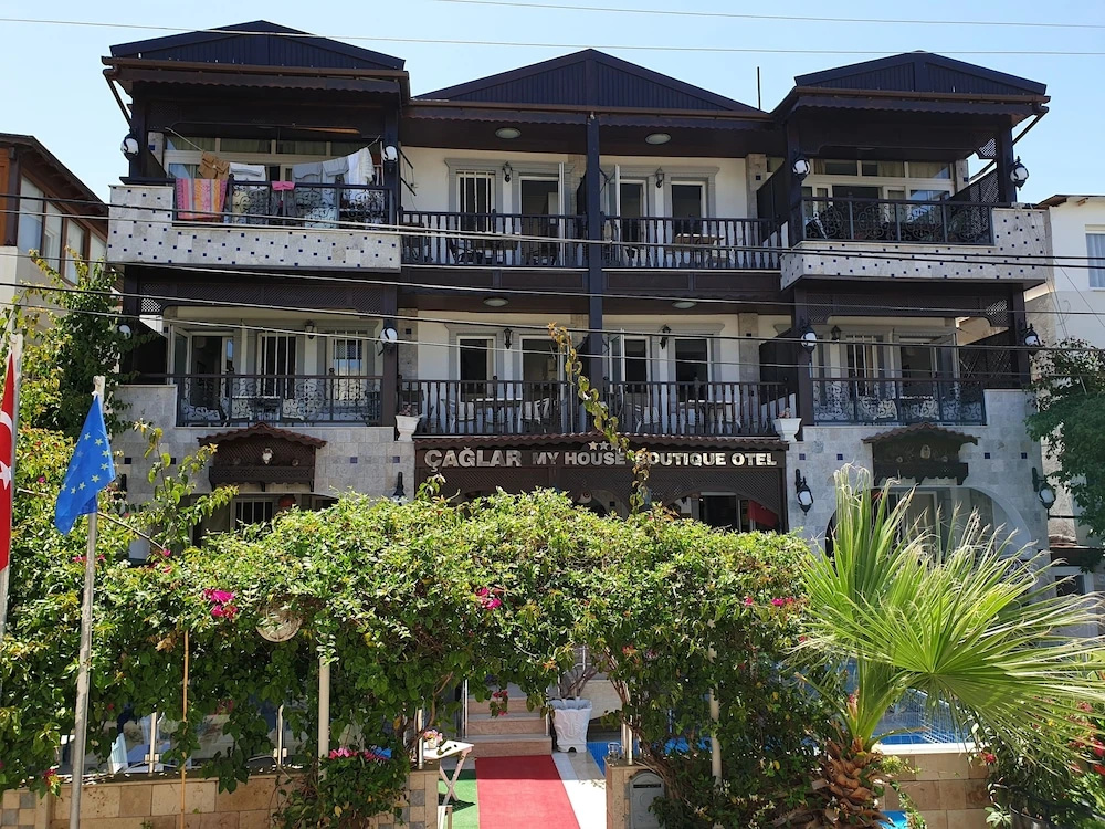 Cağlar My House Apart Hotel