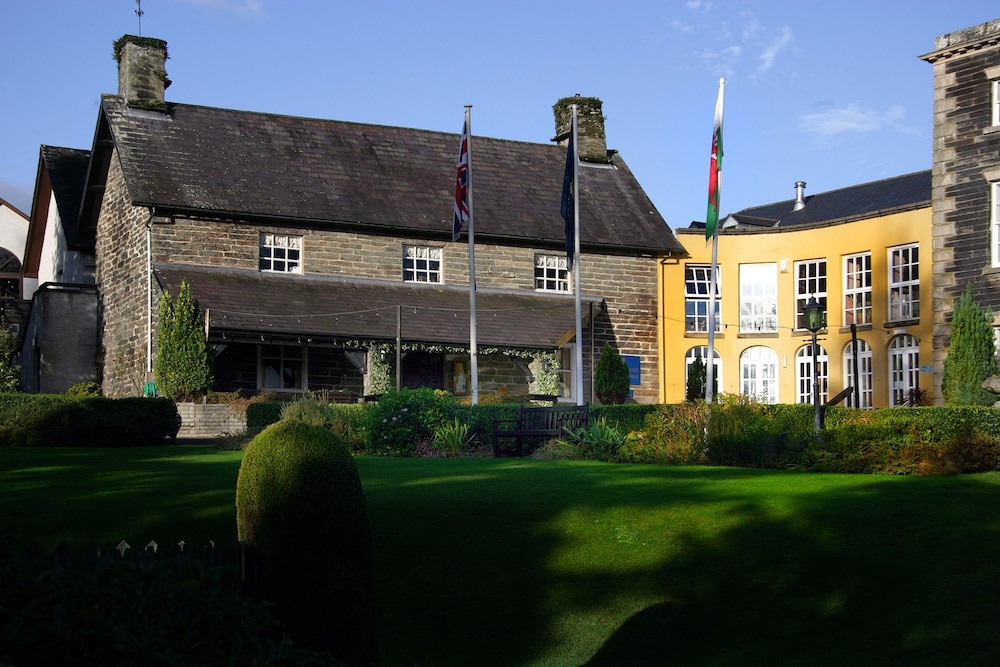 Macdonald Plas Talgarth Holiday Resort