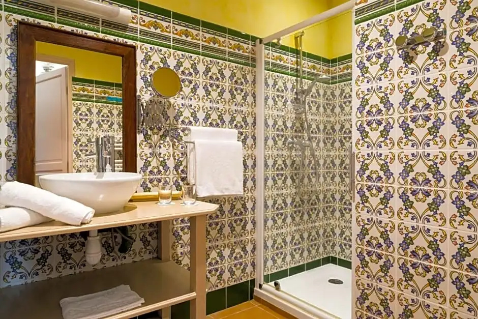 Hôtel & Spa du Domaine des Thômeaux, The Originals Relais - Chambres