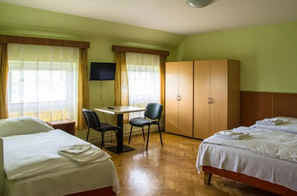 Standard Double room with view full double bed
