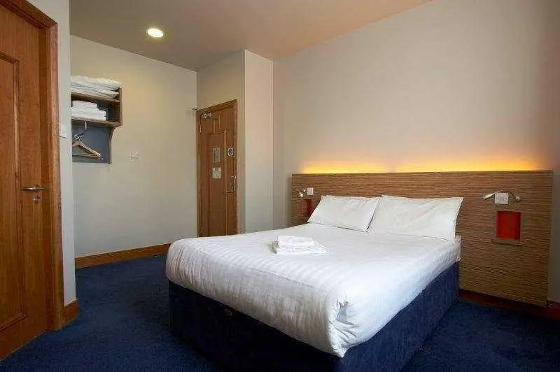 Travelodge Derry - Chambres
