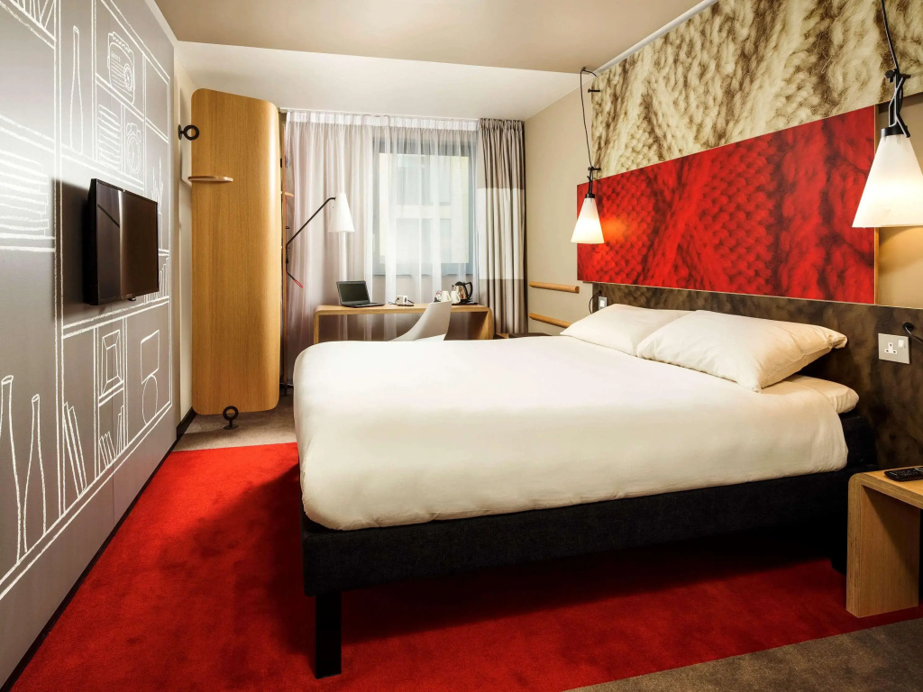 ibis Swansea - Général