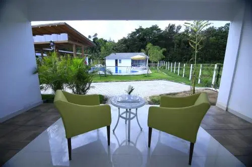 Balcony & Terrace