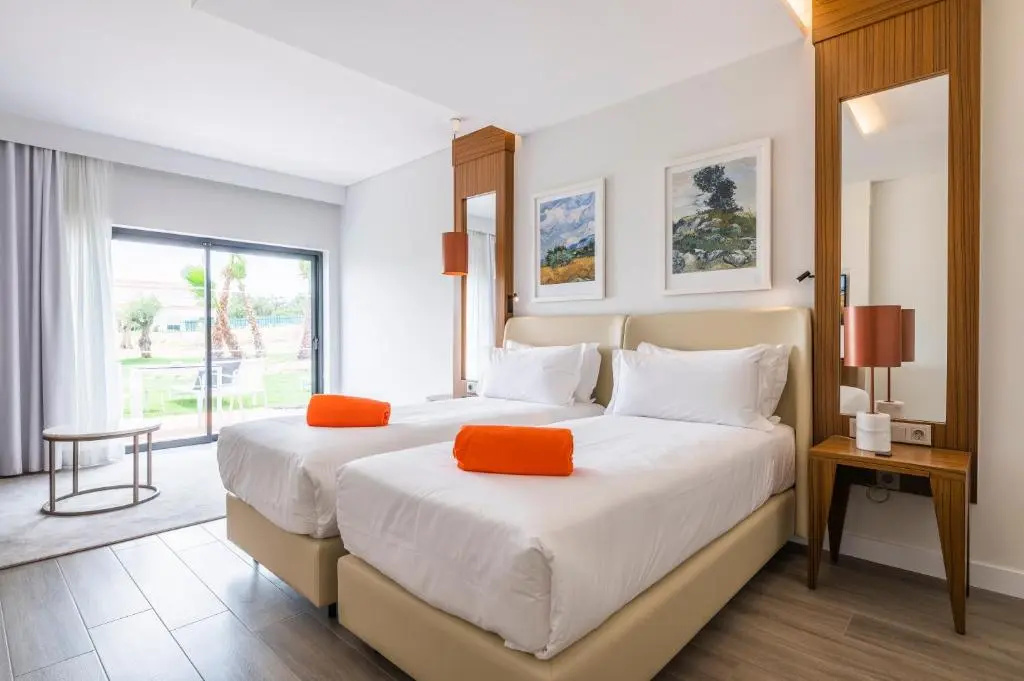 Premium Double room (twin beds)