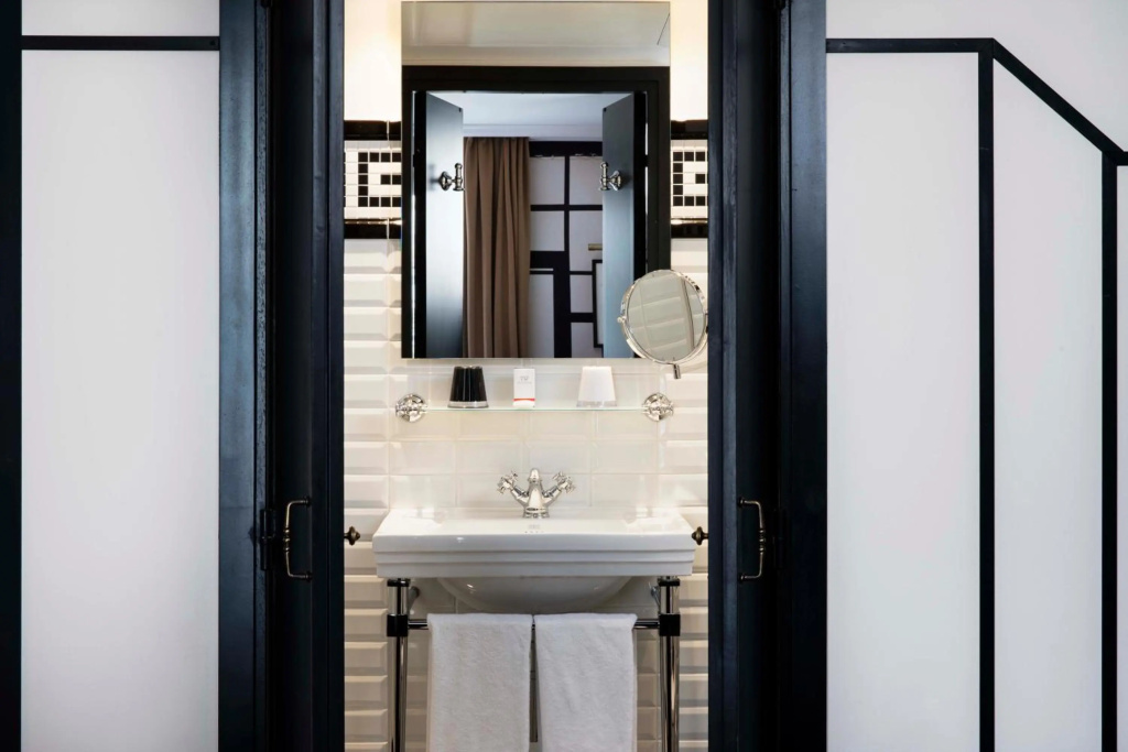 Hôtel Monsieur & Spa 11