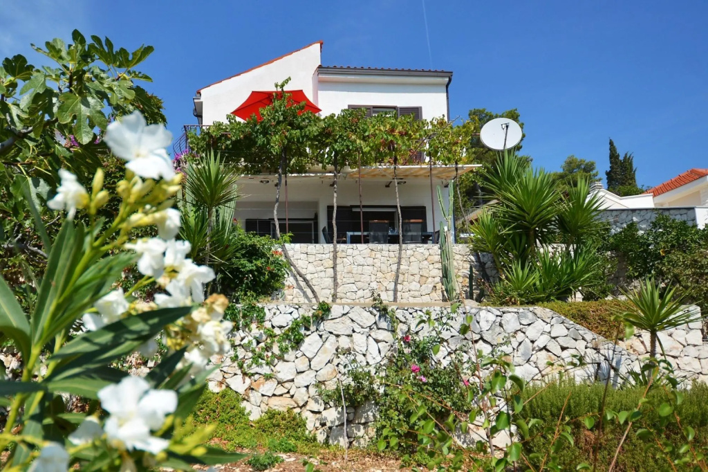 Sreća - Terrace With Beautifull View - H