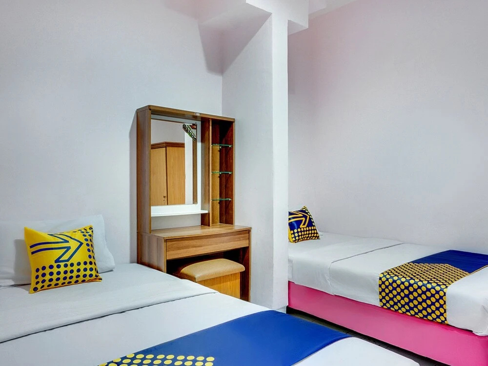 Economy Double room (twin beds)