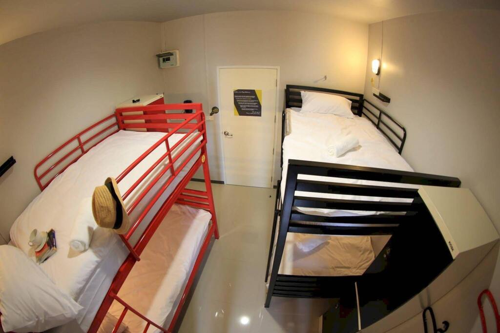 S1 Hostel by null