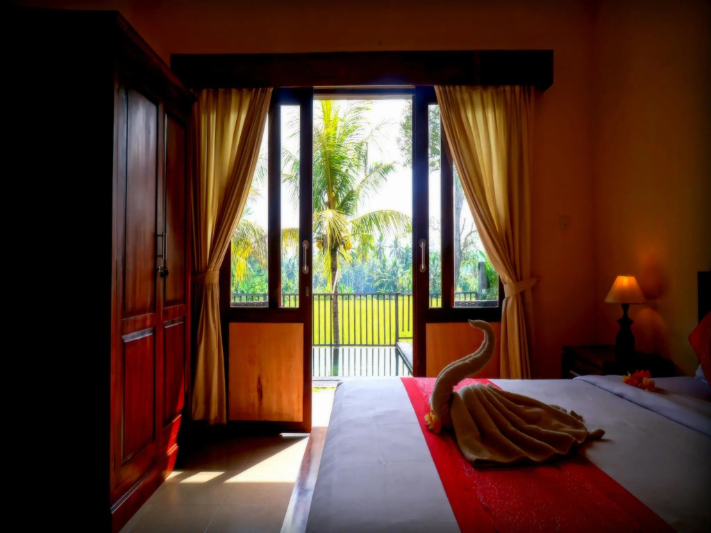 Superior Double room (full double bed)