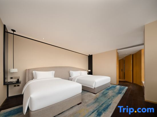 Premier Suite