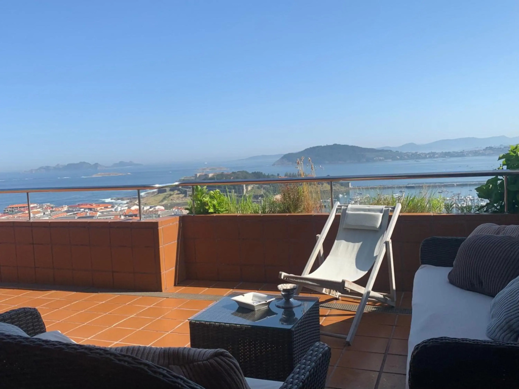 Apartamento Familiar con vistas *****