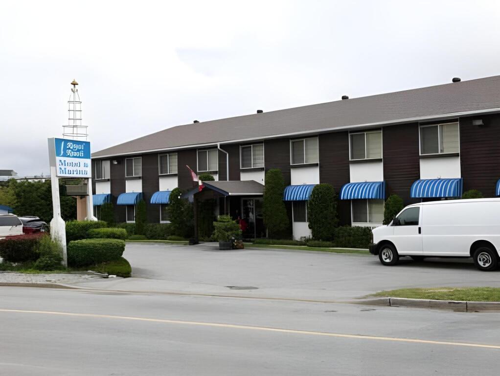 The Spot At Porpoise Bay